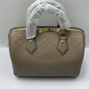 LV turtle dove speedy 25 in Eempertine